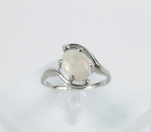 10k White Gold Oval Cut Cabochon Natural Opal Solitaire Ring 6'' - Image 3
