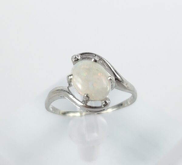 10k White Gold Oval Cut Cabochon Natural Opal Solitaire Ring 6'' - Image 4
