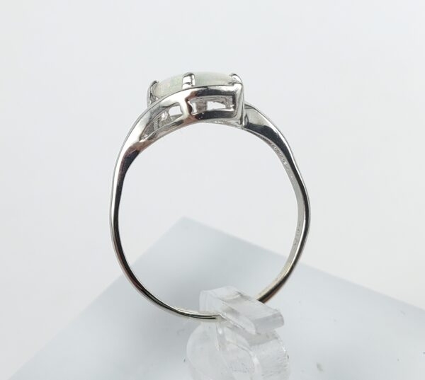 10k White Gold Oval Cut Cabochon Natural Opal Solitaire Ring 6'' - Image 7