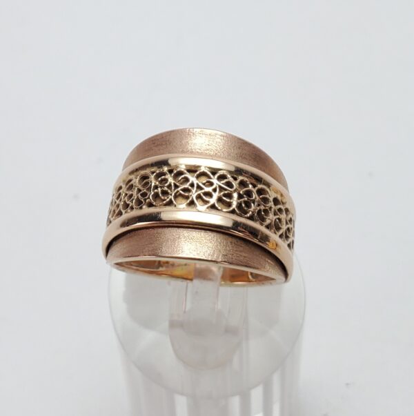 14k Rose Gold 16.45mm Tapered Cigar Band Textured Filigree Style Ring 8'' - Image 4
