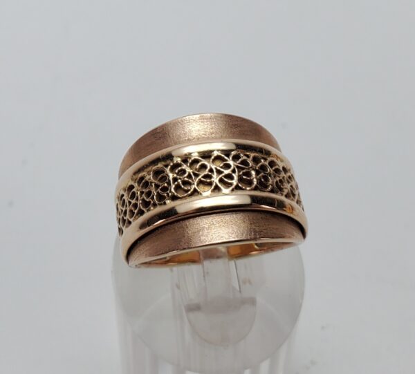 14k Rose Gold 16.45mm Tapered Cigar Band Textured Filigree Style Ring 8'' - Image 5