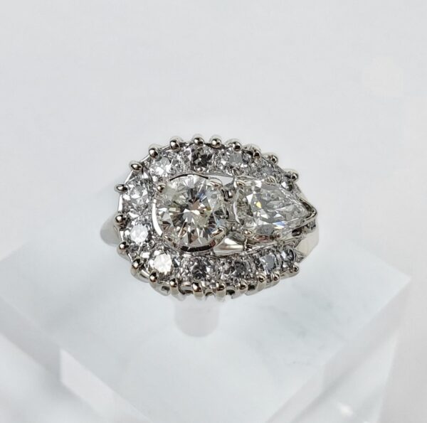 14k White Gold 2.00c Round Brilliant Pear Shape Diamond Cluster Band Ring 6.5'' - Image 3