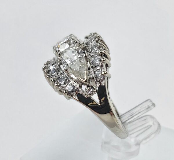 14k White Gold 2.00c Round Brilliant Pear Shape Diamond Cluster Band Ring 6.5'' - Image 7