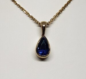 14k Yellow Gold 1.55ct Bezel Set Blue Sapphire Solitaire Pendant Necklace