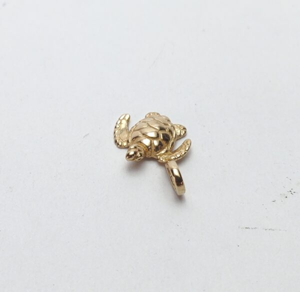 14k Yellow Gold Detailed Turtle Nautical Ocean Sea Drop Dangle Pendant 5/8'' - Image 3