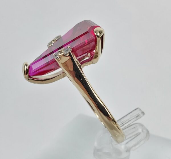14k Yellow Gold Kite Triangle Shape Lab Grown Unique Ruby Cocktail Ring 9'' - Image 6