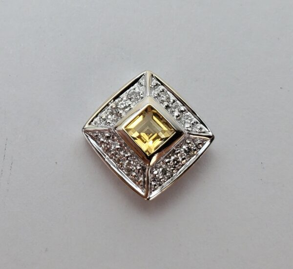 18k White Gold Princess Cut Citrine Diamond Halo Square Slider Pendant 1/2''