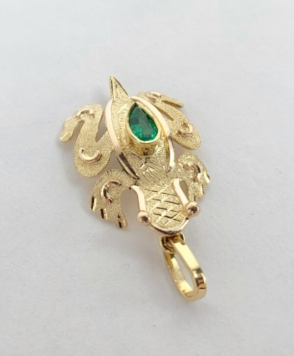 18k Yellow Gold .15ctw Natural Pear Shape Emerald Frop Drop Pendant 1 1/8'' - Image 8