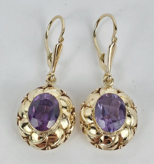18k Yellow Gold 6.25ctw Lab Grown Color Changing Sapphire Drop Dangle Earrings - Image 6
