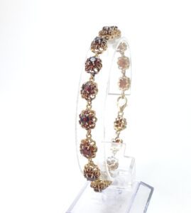 Vintage 14k Yellow Gold 7.75c Garnet Floral Segment Style Link Bracelet 8 1/8''