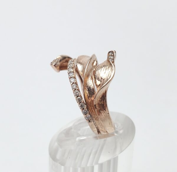 14k Rose Gold .38ctw Diamond Textured Leaf Roman Style Band Ring 6.75'' - Image 8