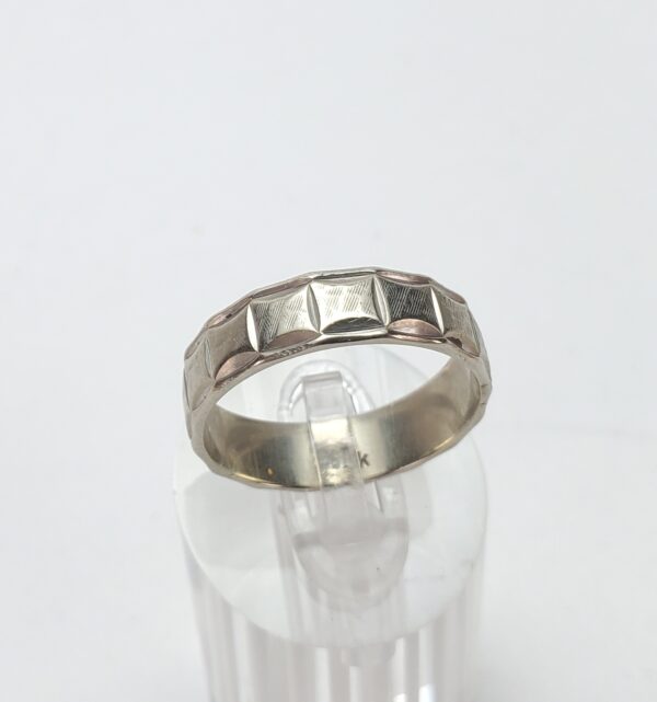 14k White Gold Vintage 5.75mm Squared Textured Mens Band Ring 11.25'' - Image 4