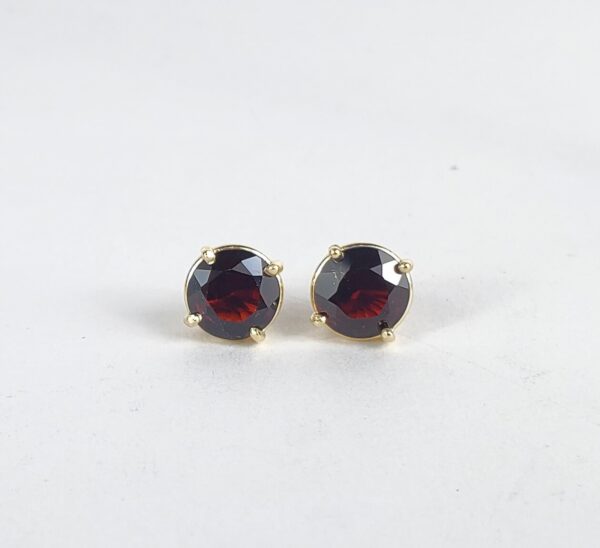 14k Yellow Gold 4ctw Natural Round Brilliant Garnet Stud Earrings - Image 5