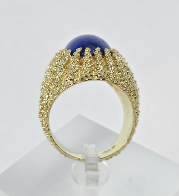 18k Yellow Gold 4.25c Lapis Lazuli Cabochon Solitaire Textured Cocktail Ring ... - Image 10