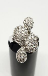 Vintage 18k White Gold .87ctw Round Diamond Cluster Tear Water Drop Unique Ring
