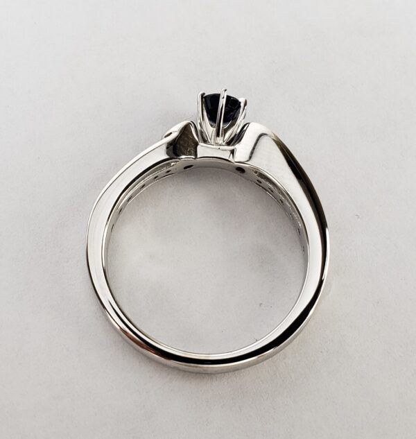 14k White Gold .78ctw Natural Blue Sapphire D/E/F VS Diamond Unique Ring - Image 4