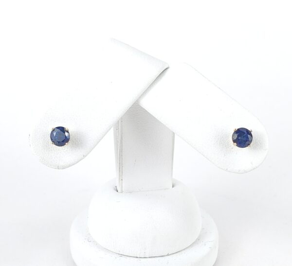14k Yellow Gold 1.30ctw Round Brilliant Natural Blue Sapphire Stud Earrings - Image 5