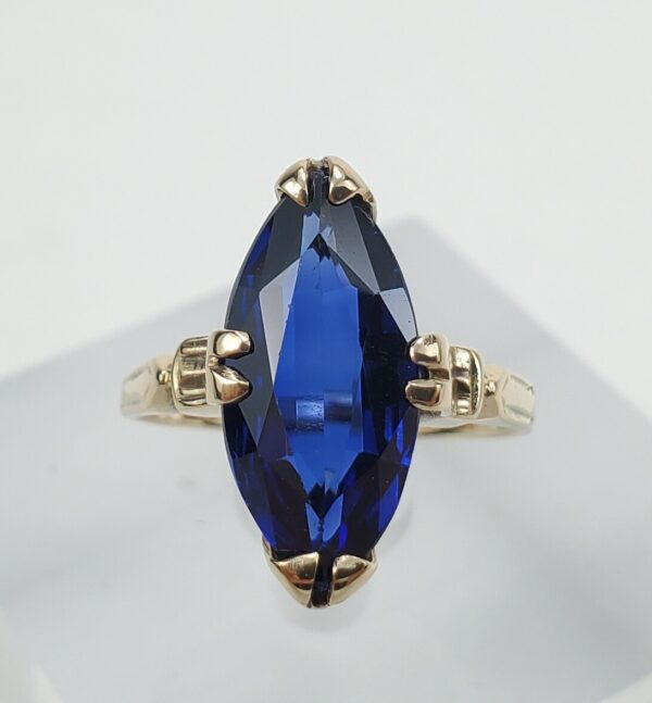 14k Yellow Gold 2.50ctw Lab Grown Marquise Cut Blue Sapphire Solitaire Ring - Image 3