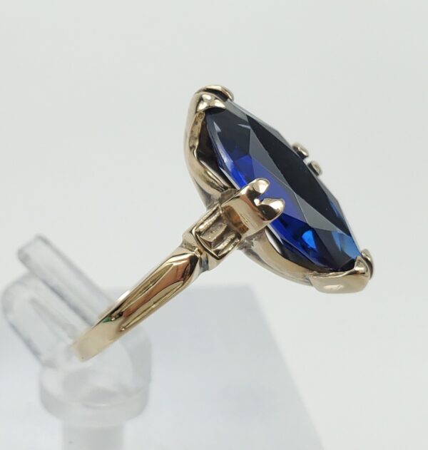 14k Yellow Gold 2.50ctw Lab Grown Marquise Cut Blue Sapphire Solitaire Ring - Image 5