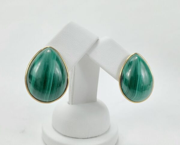 14k Yellow Gold 50.00ctw Bezel Set Malachite Pear Shape Cabochon Stud Earrings - Image 4