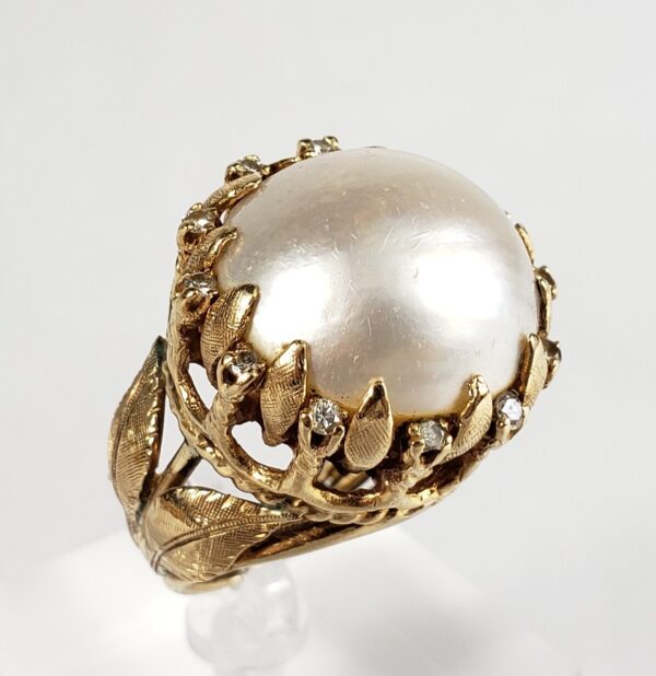 14k Yellow Gold Large 19mm Mabe Pearl Diamond Floral Leaf Leaves Textured Ring - Image 4