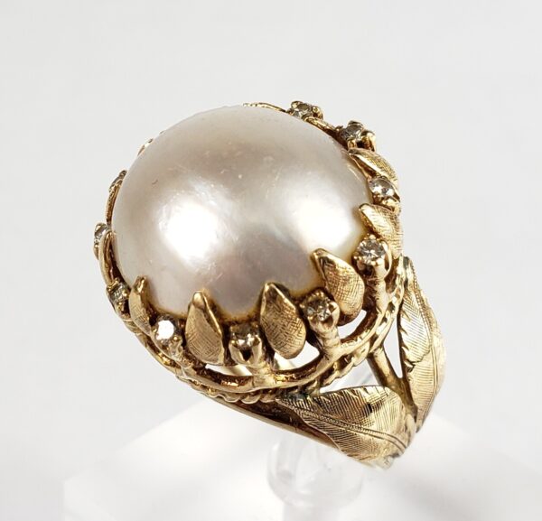 14k Yellow Gold Large 19mm Mabe Pearl Diamond Floral Leaf Leaves Textured Ring - Image 6