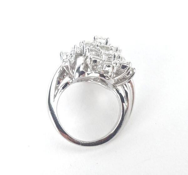 900 Platinum 3.64ct Round Diamond Large Cluster Ladies Cocktail Ring 4.25'' - Image 12