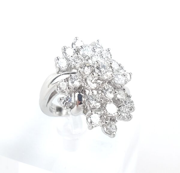 900 Platinum 3.64ct Round Diamond Large Cluster Ladies Cocktail Ring 4.25'' - Image 8