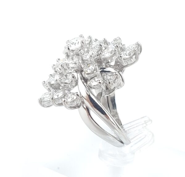 900 Platinum 3.64ct Round Diamond Large Cluster Ladies Cocktail Ring 4.25'' - Image 10