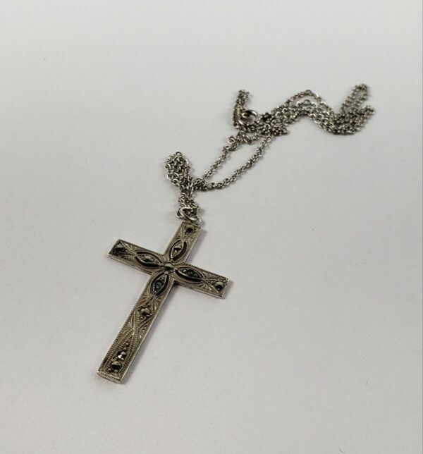 925 Sterling Silver Marcasite Cross Crucifix Open Granulated Necklace Pendant - Image 4