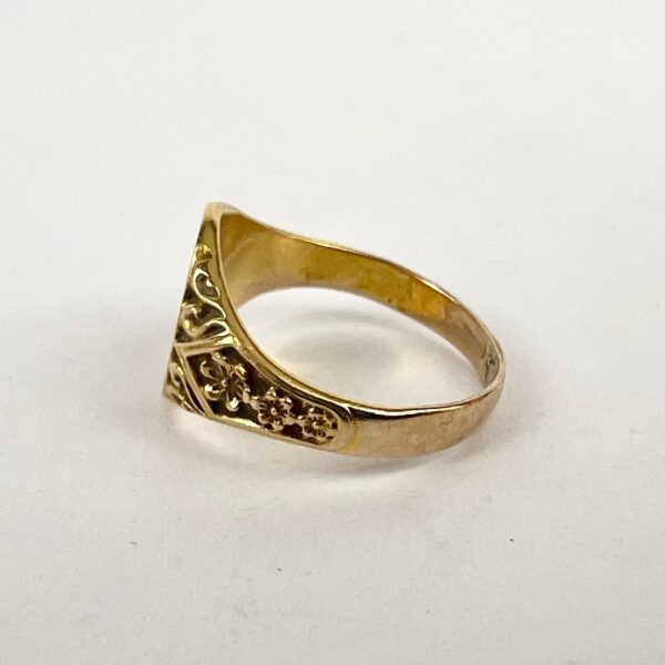 Edwardian Antique 10k Yellow Gold Engraved Signet Forget Me Not Ring 7.75'' - Image 6
