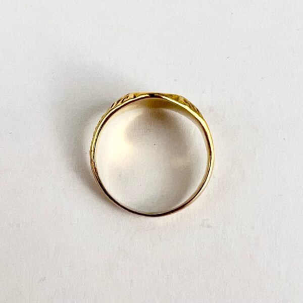 Edwardian Antique 10k Yellow Gold Engraved Signet Forget Me Not Ring 7.75'' - Image 7