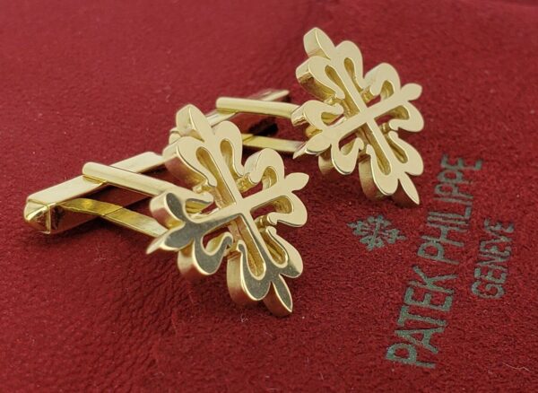 Patek Philippe 18k Yellow Gold Calatrava Solid Gold Cufflinks - Image 4