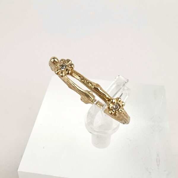 Sofia Kaman 14k Yellow Gold 3 Diamond Daisy Twig Texture Stacking Ring 7'' - Image 3