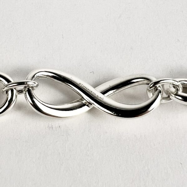 Tiffany & Co. Large Link Infinity Bracelet 7.5'' - Image 6
