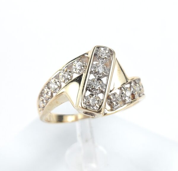 10k Multi-Tone Gold Natural Round Diamond Bypass Style Band Ring 7.25'' - Image 4