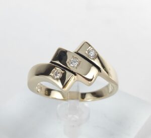 10k Yellow Gold Diamond Curved Stepped Segmented Bypass Band Ring 7''