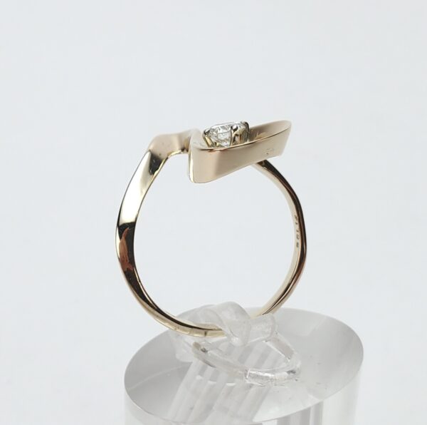 14k Yellow Gold Wave Ribbon Swirl Curve .30ctw Diamond Cocktail Ring 7.75'' - Image 7