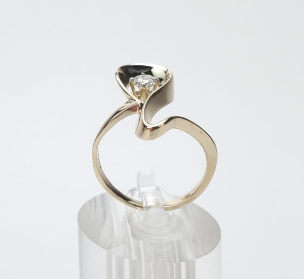 14k Yellow Gold Wave Ribbon Swirl Curve .30ctw Diamond Cocktail Ring 7.75'' - Image 8