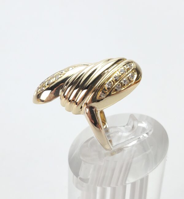 18k Yellow Gold Diamond Double Dome Ribbed Open Work Band Cocktail Ring - Image 6