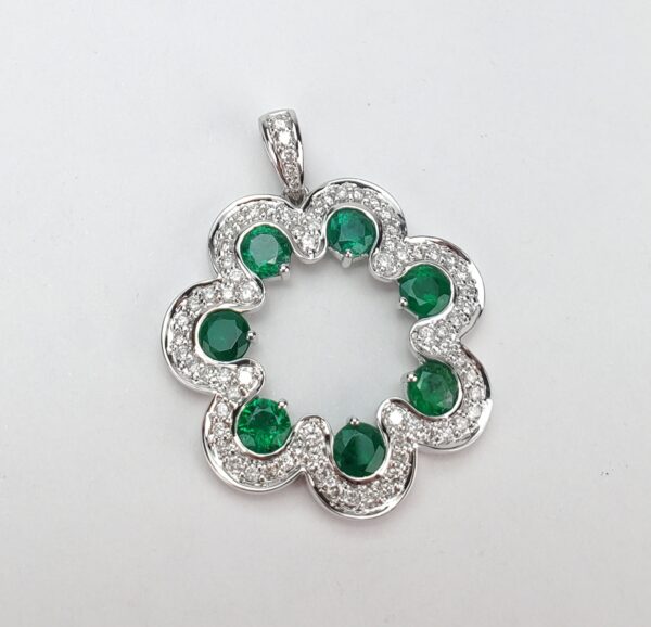 Amor 14k White Gold 2.50ctw Natural Emerald Pave Diamond Wavy Drop Pendant - Image 4