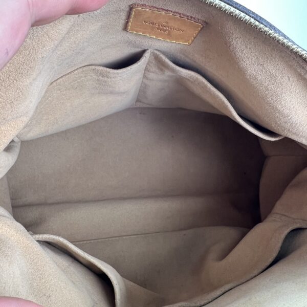 Louis Vuitton Monogram Pallas MM Handbag - Image 8