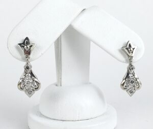 14k White Gold .23ctw Diamond Drop Dangle Florette Screw Back Earrings 1''