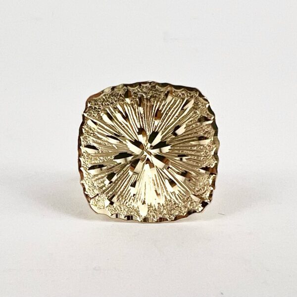 14k Yellow Gold Wide Sunburst Pattern Square Shield Ring 8'' - Image 3