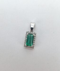 18k White Gold Natural Emerald Diamond Rectangular Halo Drop Pendant 5/8''