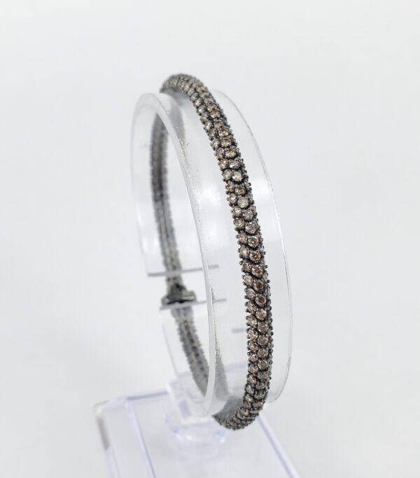 Yvel 18k White Gold Black Rhodium 5.40ct 3-Row Diamond Tennis Bracelet 7'' - Image 5