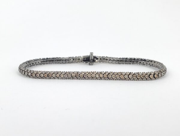 Yvel 18k White Gold Black Rhodium 5.40ct 3-Row Diamond Tennis Bracelet 7'' - Image 8