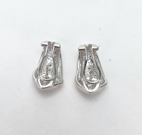 14k White Gold Sandblasted Matte Texture Diamond Leverback Omega Earrings 3/4'' - Image 7