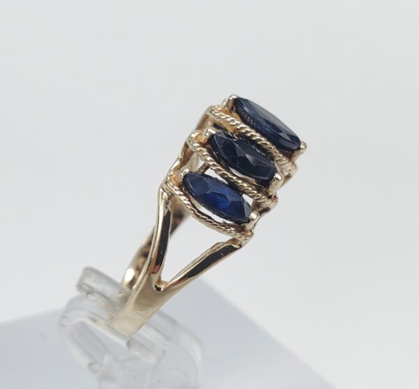 14k Yellow Gold 1.30ctw Natural Blue Sapphire 5 Stone Cocktail Band Ring 4.75' - Image 5