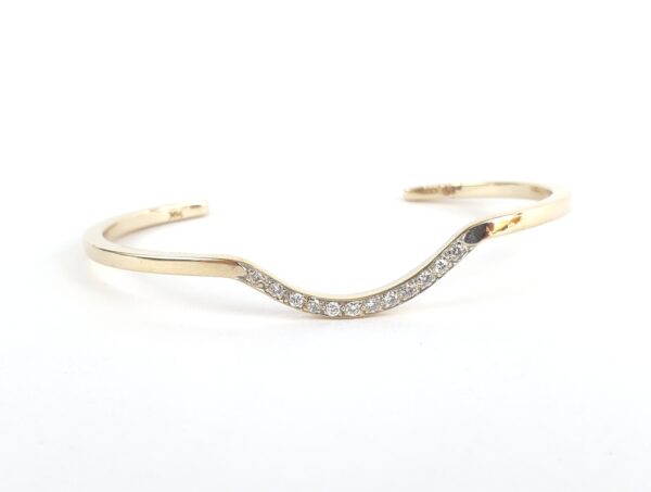 14k Yellow Gold .20ct Diamond Curved Square Wire Cuff Bangle Bracelet 5 7/8'' - Image 4